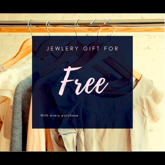 Enjoy a free surprise jewelry gift with a purchase over $15 - Picture 1 of 1